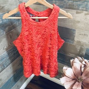 Mabel Woman Tank Top